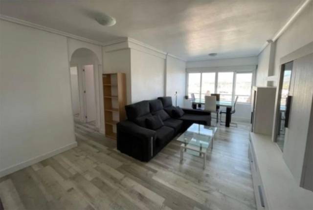 Piso en Venta en Colegio Juan XXIII-Miradores, 17 en Juan XXIII