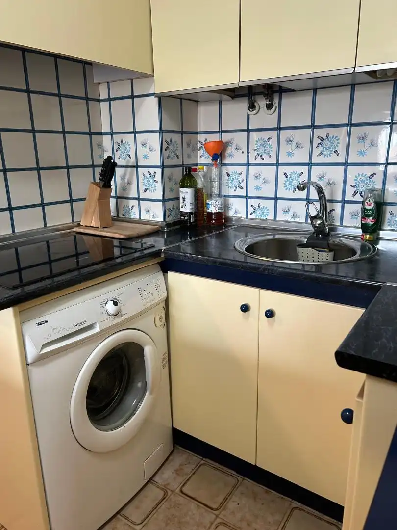 Room in Plaza Bohemia, 2, Zona Galúa - Calnegre