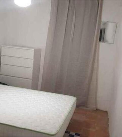 Casa o xalet de lloguer a Atzeneta del Maestrat, Castellón - imatge 2 Foto 2 de Casa o xalet de lloguer a Atzeneta del Maestrat, Castellón