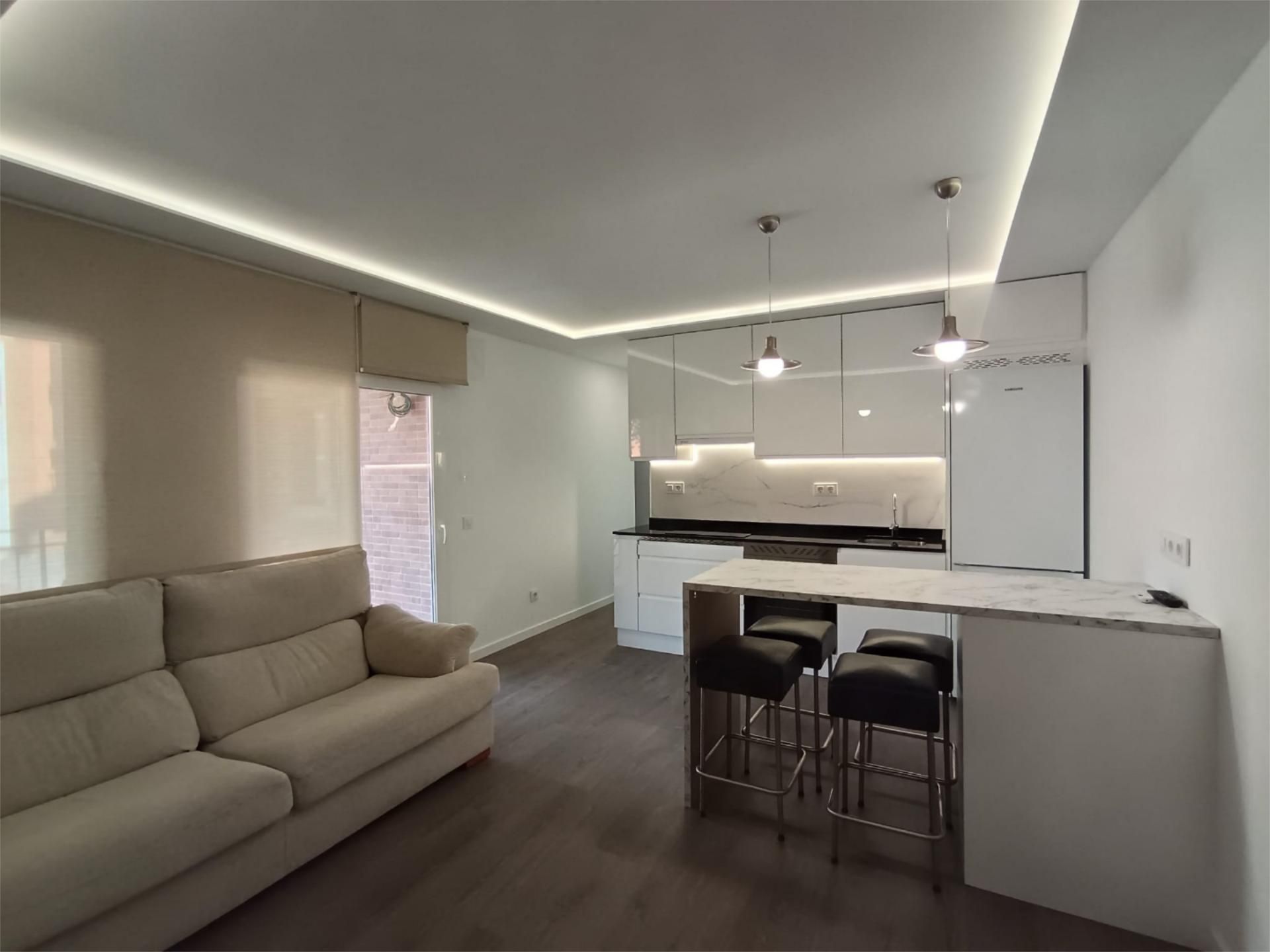 Study to share in Paseo del Doctor Severo Ochoa, 6, Centro Study to share in Paseo del Doctor Severo Ochoa, 6, Centro