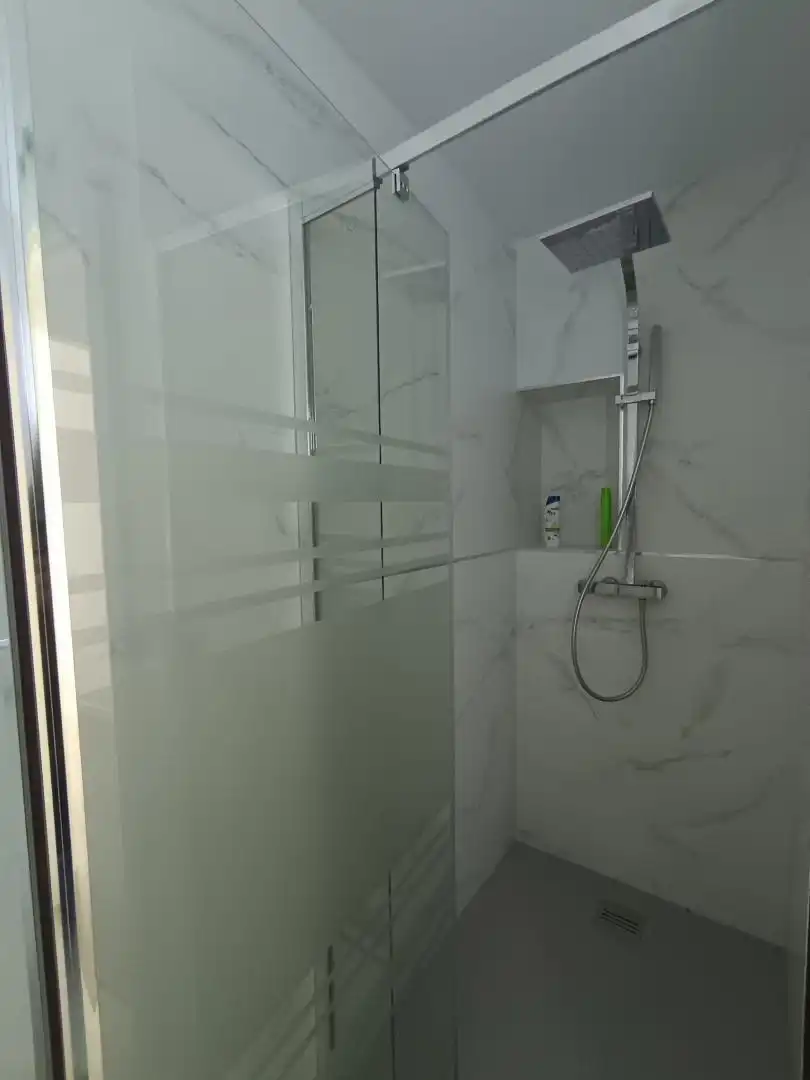 Room in Paseo del Doctor Severo Ochoa, 6, Centro