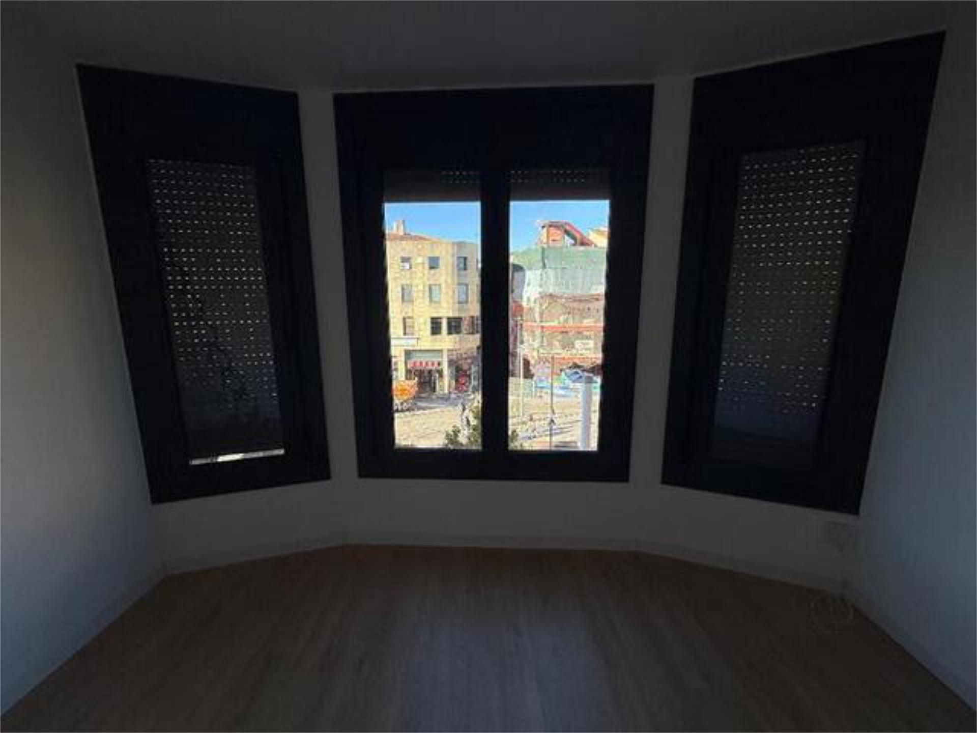 Flat to rent in Centre