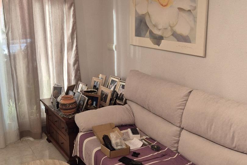 Piso de alquiler en Avinguda Mestral, 3, Las Azaleas - Alkadir, Alicante - imagen 1 Foto 1 de Piso de alquiler en Avinguda Mestral, 3, Las Azaleas - Alkadir, Alicante