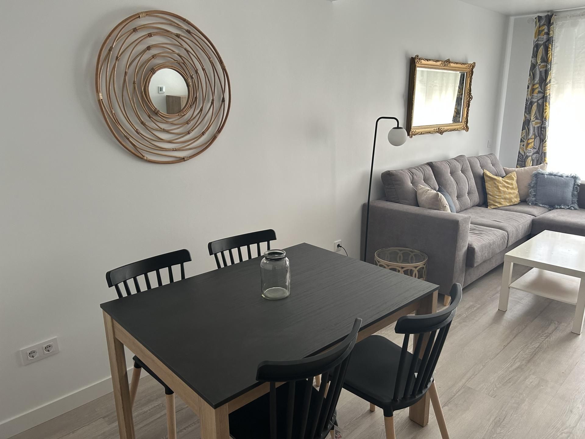 Pis de lloguer a Plaza Colón, 2, Hospital - Nuevo Centro de Talavera de la Reina Menjador de Pis de lloguer en Talavera de la Reina amb Aire condicionat, Calefacció i Moblat