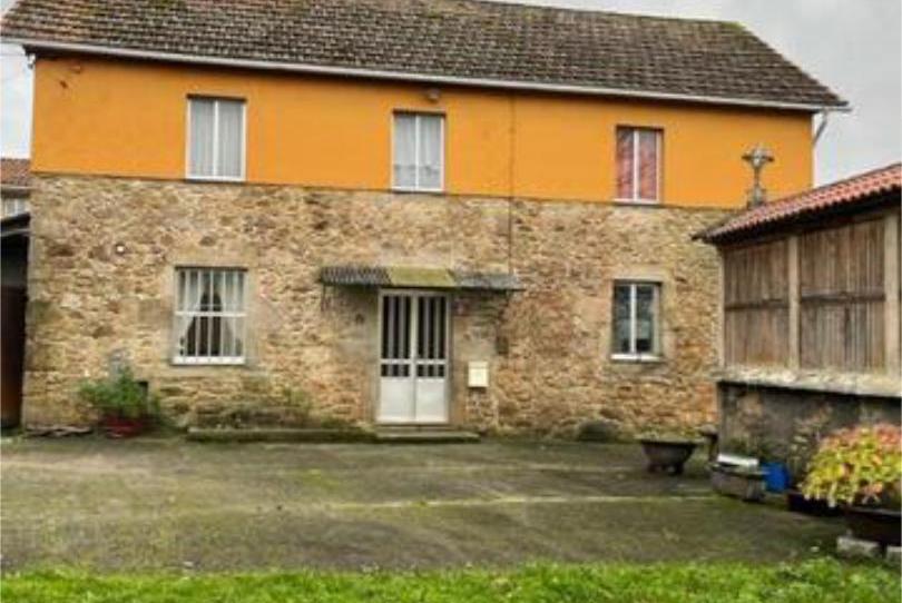 House or chalet to rent in Irixoa, A Coruña - image 1 Photo 1 of House or chalet to rent in Irixoa, A Coruña