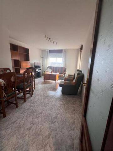 Piso en Venta en Benavente