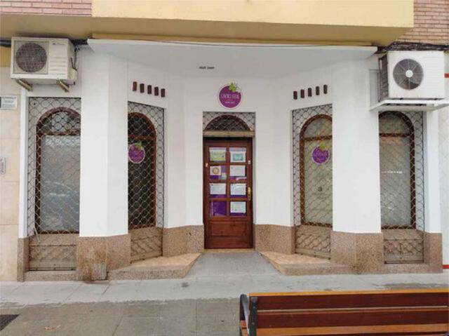 Local comercial en Alquiler en Andújar