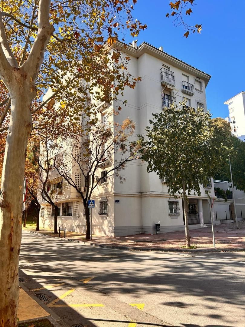 Piso en venta en Calle Príncipe de Vergara, 1, Plaza de Toros Vista exterior de Piso en venta en Marbella