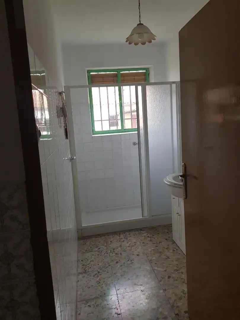 Baño de Planta baja en venta en Macotera con Calefacción y Trastero