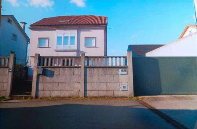 Casa-chalet en Venta en Padrón