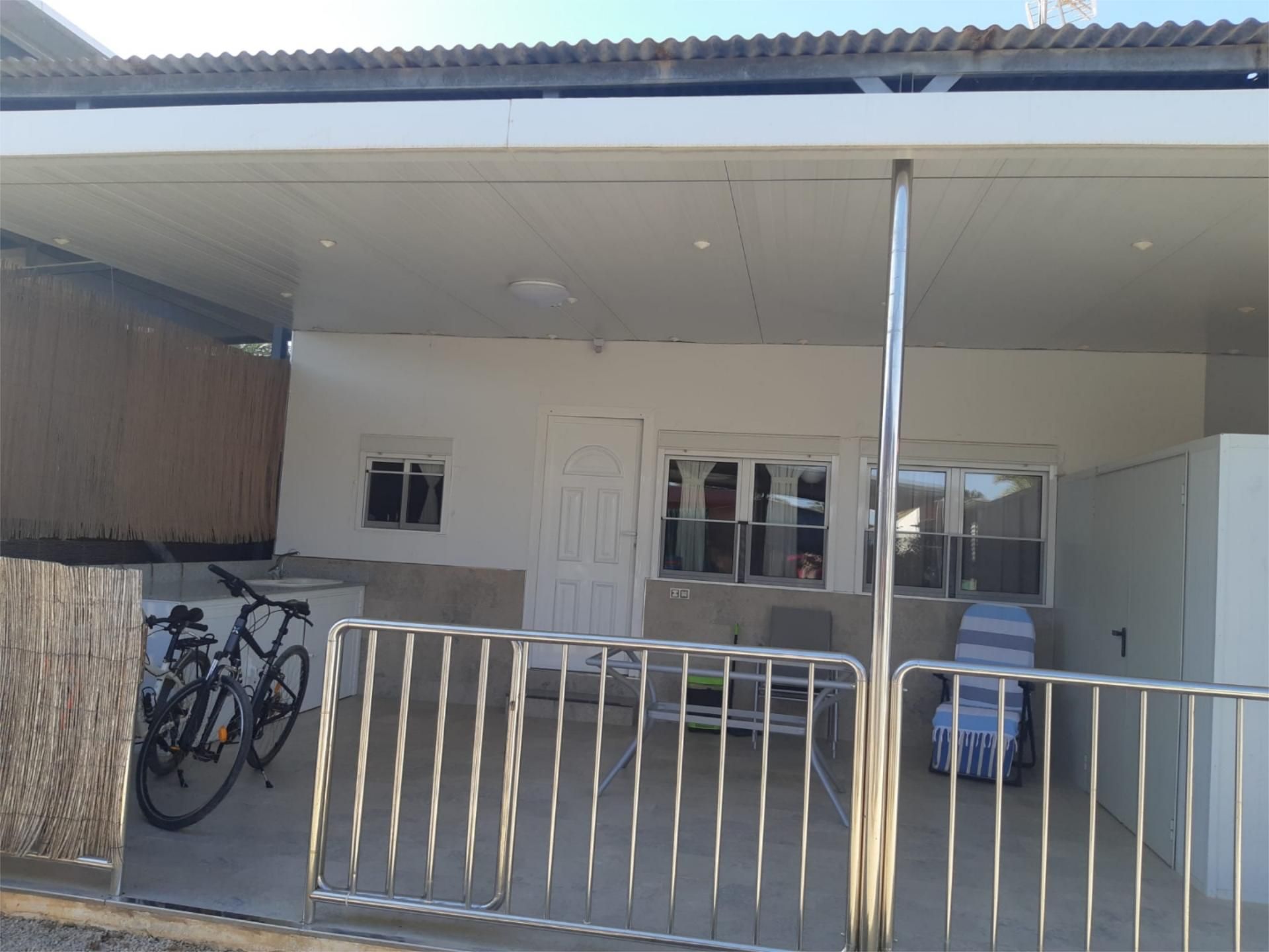 Vista exterior de Casa adosada en venda en Cartagena amb Moblat