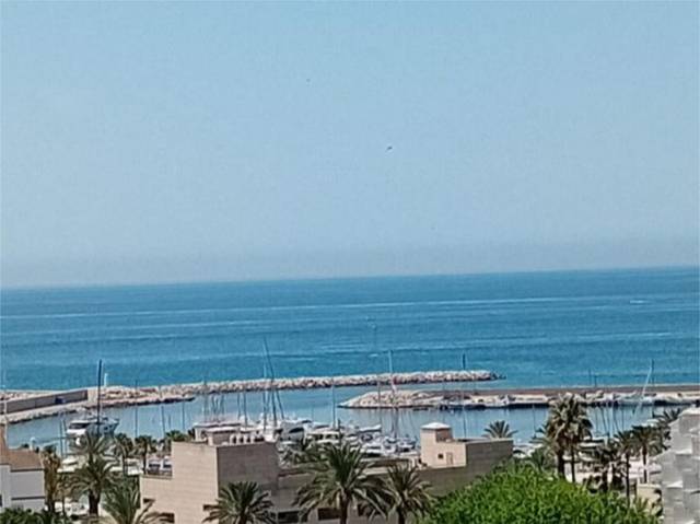 Piso en Alquiler en Calle Matías Prats, 1 en Puerto de Estepona