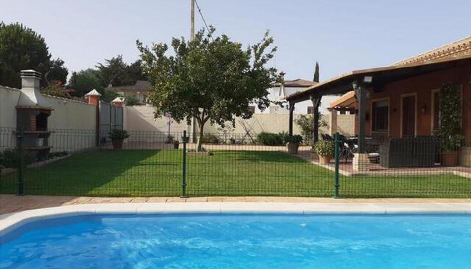 Single-family semi-detached to rent in Los Franceses – La Vega, Cádiz - image 1 Photo 1 of Single-family semi-detached to rent in Los Franceses – La Vega, Cádiz