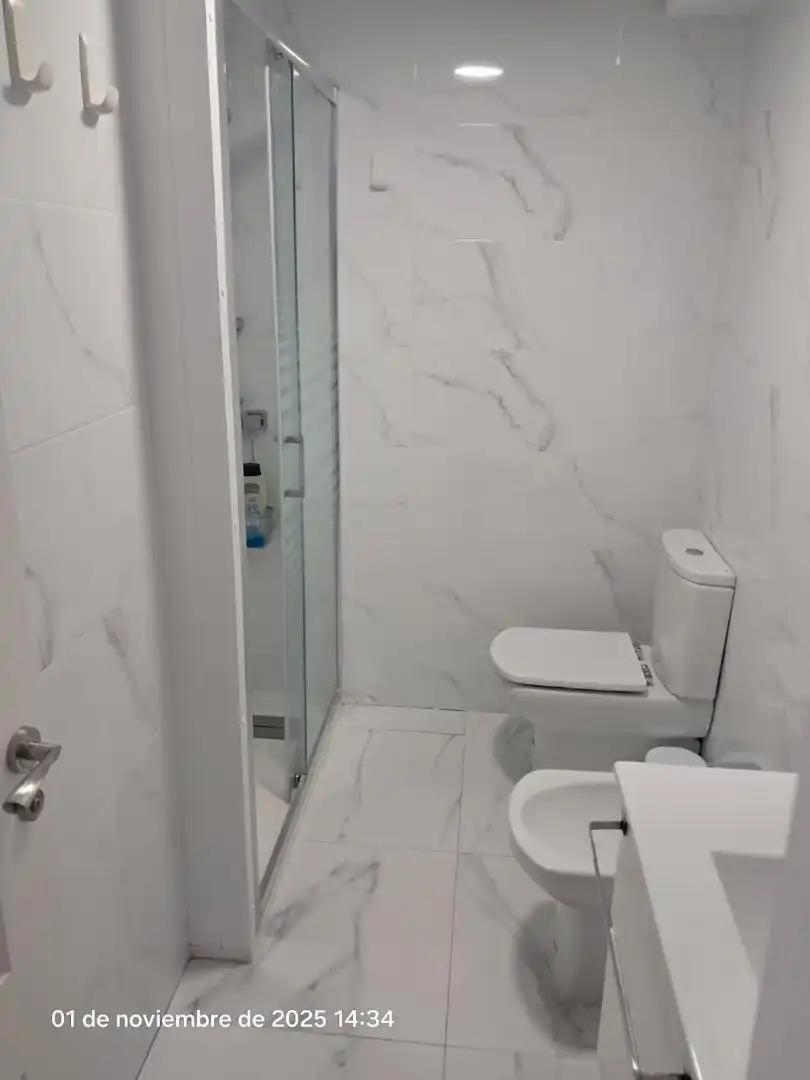Apartamento en venta en Carrer Dels Marenys, 5, Miramar Baño de Apartamento en venta en Miramar con Aire acondicionado, Terraza y Piscina