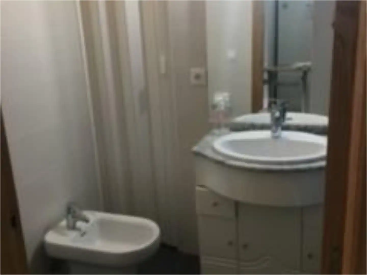 Apartments for sale in Avinguda de Les Corts, 8, Daimús Bathroom of Apartments for sale in Daimús with Air Conditioner, Terrace and Swimming Pool