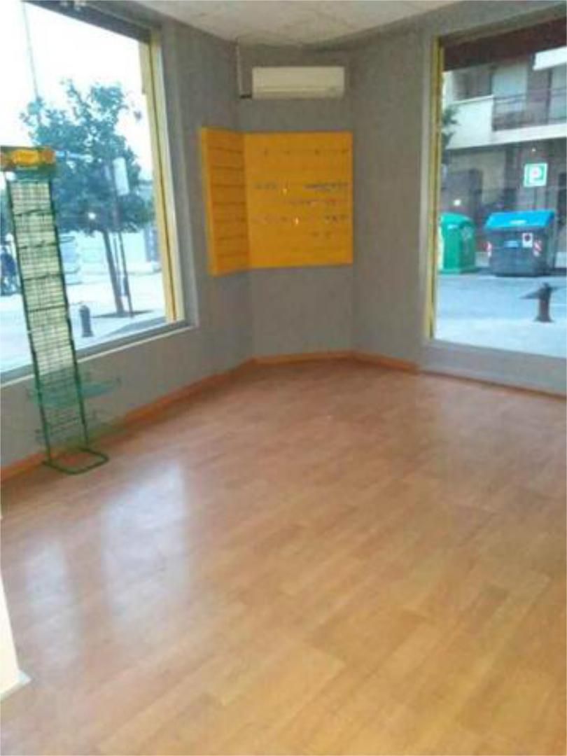 Premises to rent in Alhendín  with Air Conditioner