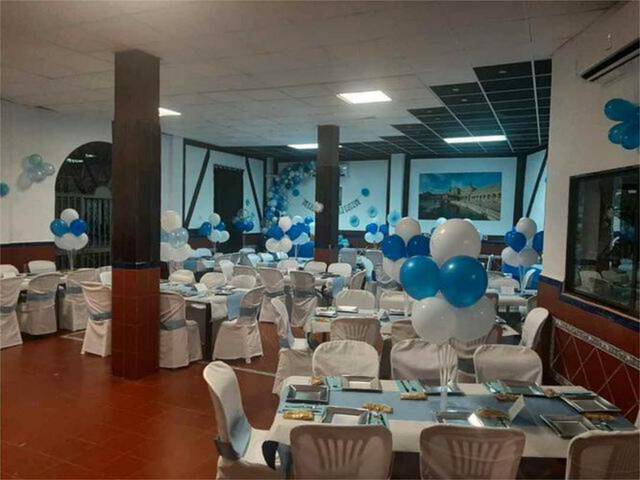 Local comercial en Alquiler en Santiponce