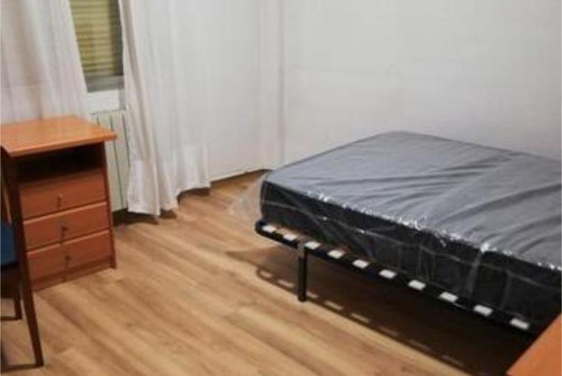 Piso de alquiler en Ciudad de la Comunicación - Arco Ladrillo, Valladolid - imagen 1 Foto 1 de Piso de alquiler en Ciudad de la Comunicación - Arco Ladrillo, Valladolid