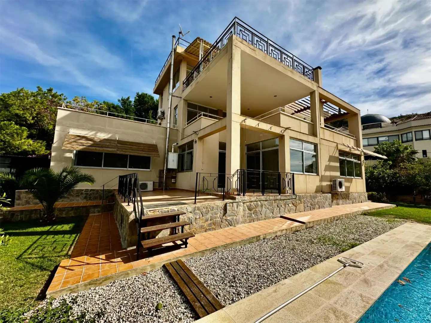 Houses for sale in Calle Córdoba, 9, Pueblo Español - Coveta Fumá Exterior view of Houses for sale in El Campello with Air Conditioner, Heating and Private garden