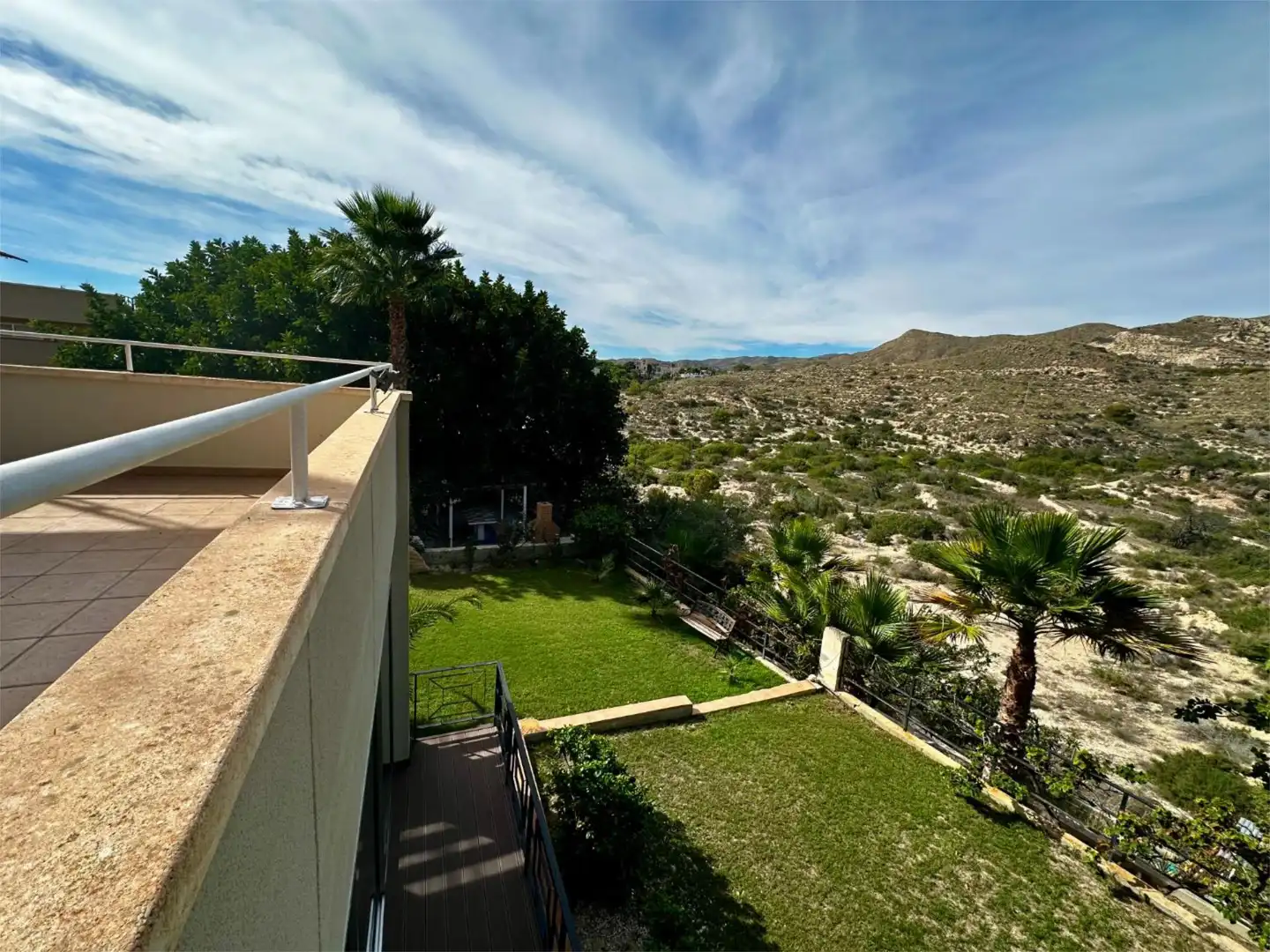 Houses for sale in Calle Córdoba, 9, Pueblo Español - Coveta Fumá Garden of Houses for sale in El Campello with Air Conditioner, Heating and Private garden