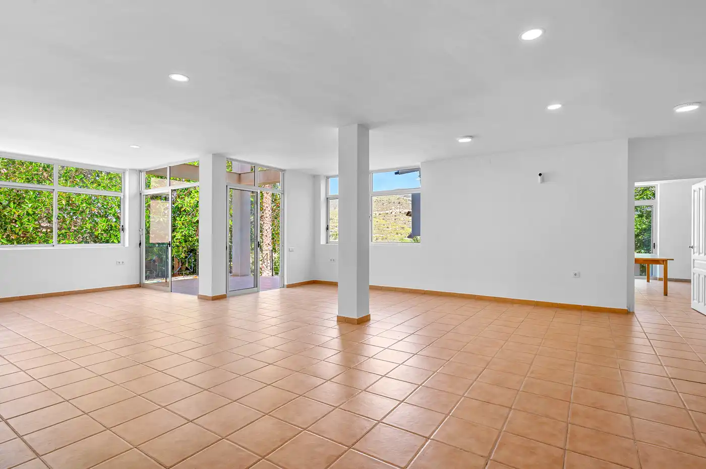 Casa o xalet en venda a Calle Córdoba, 9, Pueblo Español - Coveta Fumá Casa o xalet en venda en El Campello amb Aire condicionat, Calefacció i Jardí privat