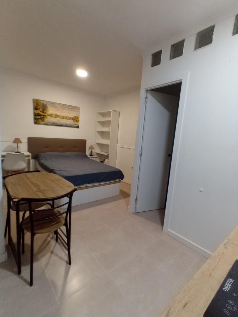 Estudi de lloguer a Carrer Tomas Capelo, 42, Centro