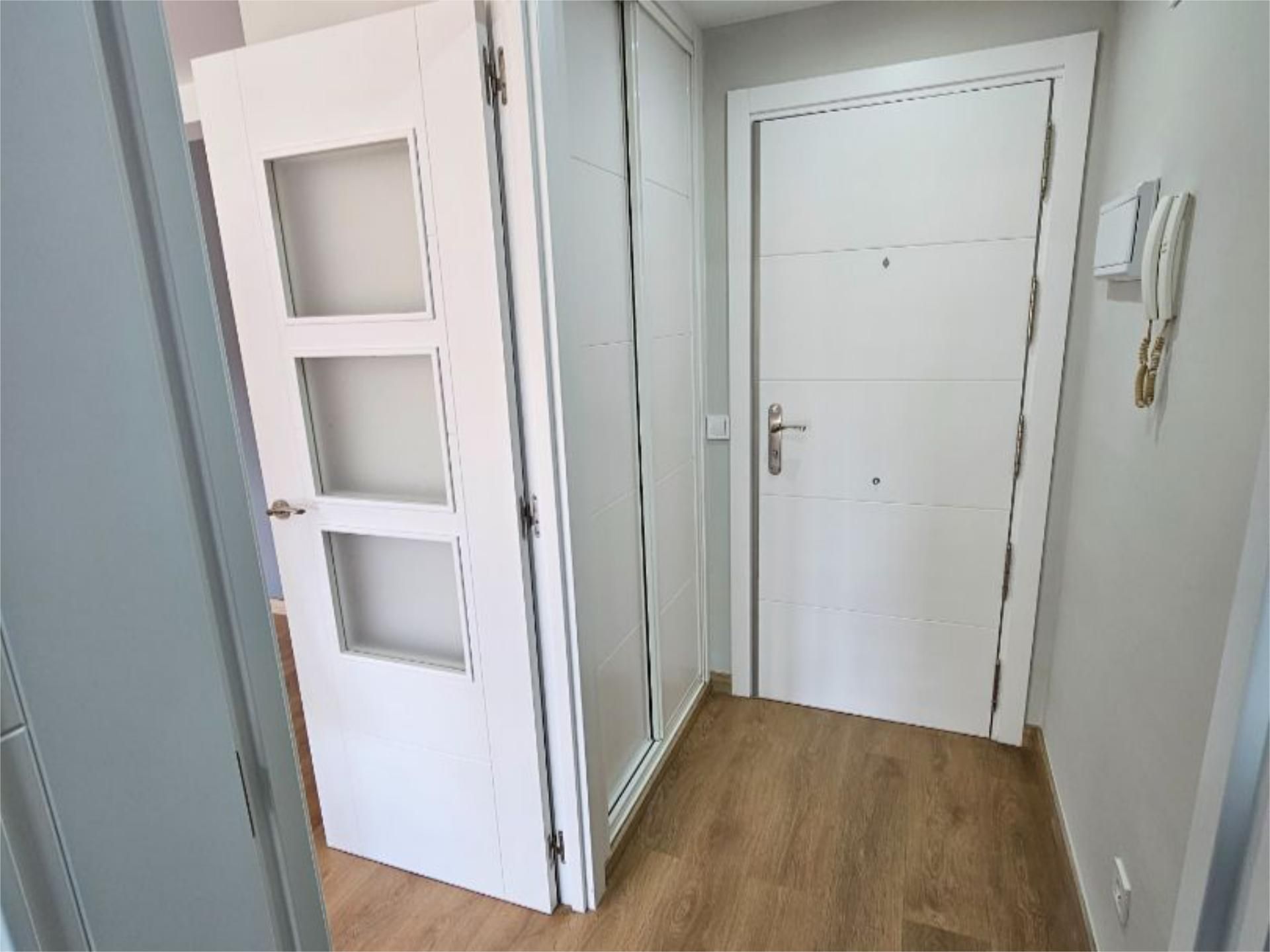 Flat to rent in Calle Federico García Lorca, 4, Parque Roma - Coronas Flat to rent in San Fernando de Henares with Air Conditioner, Heating and Parquet flooring