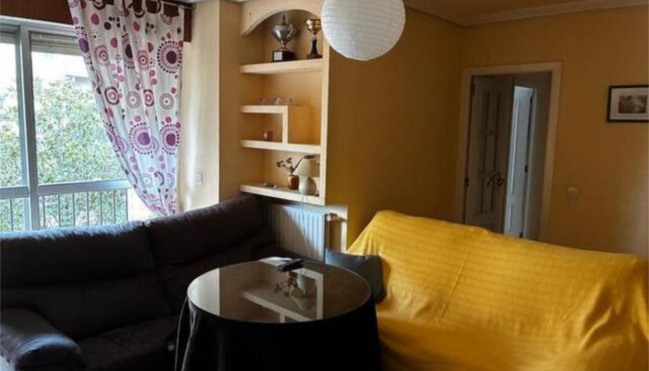 Flat to share in Valdepasillas - La Paz - Huerta Rosales, Badajoz - image 1 Photo 1 of Flat to share in Valdepasillas - La Paz - Huerta Rosales, Badajoz