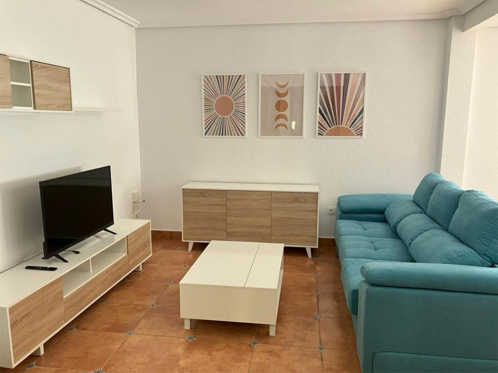 Flat to rent in Calle Hernán Cortés, 44, Centro Living room of Flat to rent in Mérida with Air Conditioner, Private garden and Parquet flooring