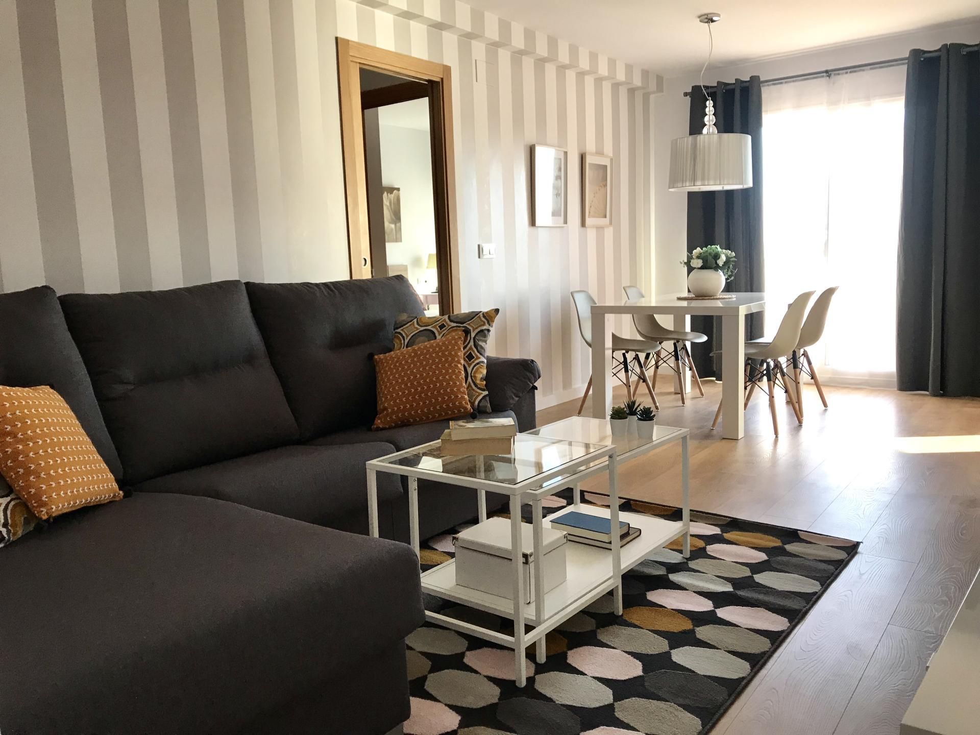 Piso de alquiler en Carrer del Doctor Nicasi Benlloch, 48, Barrio de Benicalap Sala de estar de Piso de alquiler en Valencia Capital con Aire acondicionado y Balcón