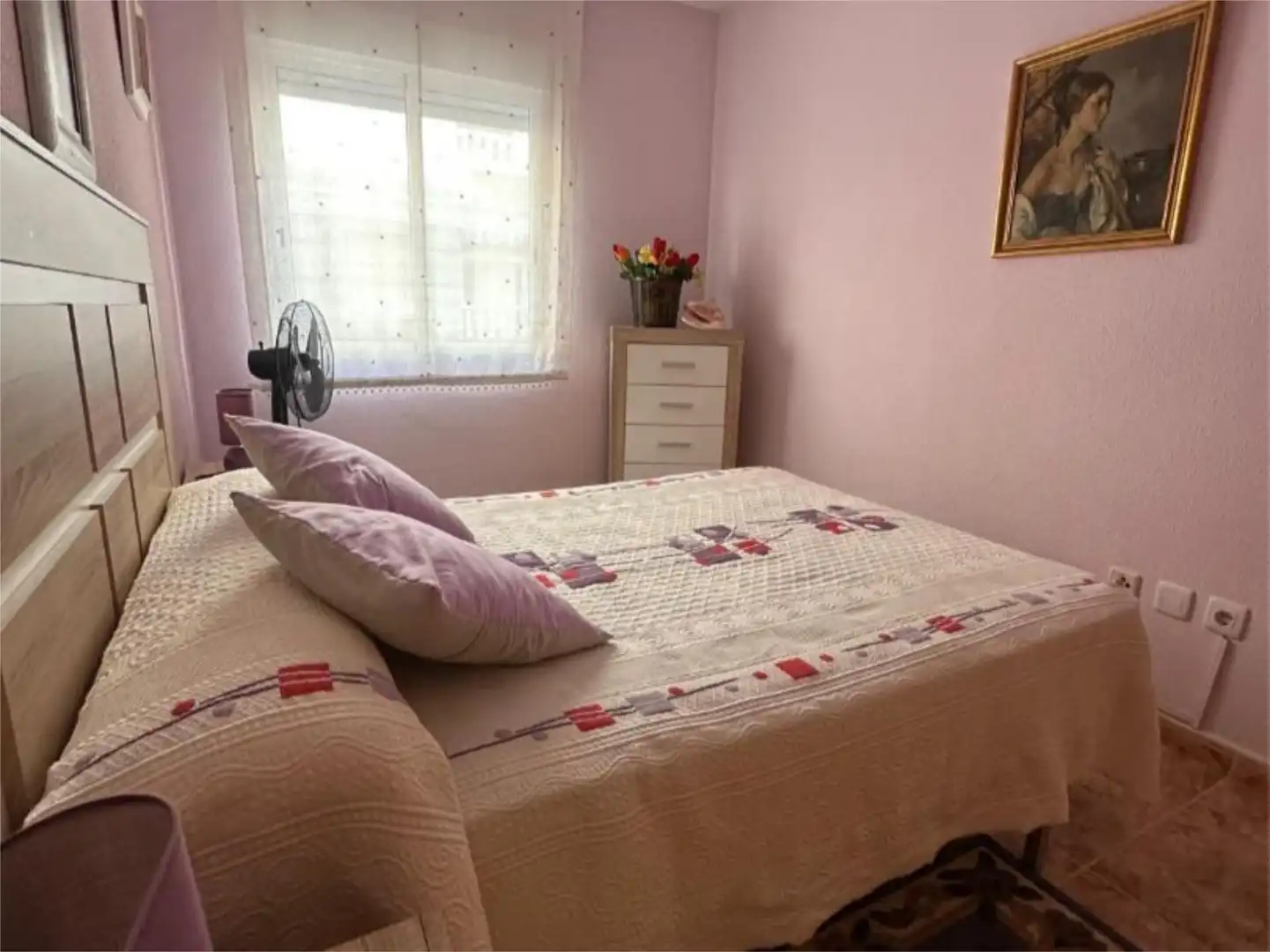 Apartament en venda a Calle Fragata, 38, Avenida Habaneras - Curva de Palangre Dormitori de Apartament en venda en Torrevieja amb Terrassa i Balcó