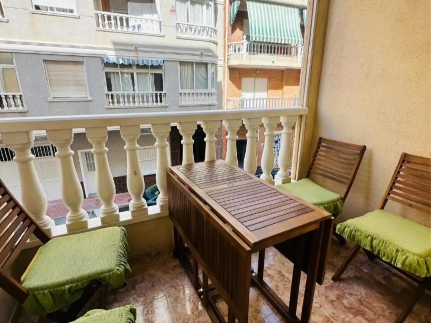 Apartament en venda a Calle Fragata, 38, Avenida Habaneras - Curva de Palangre Terrassa de Apartament en venda en Torrevieja amb Terrassa i Balcó