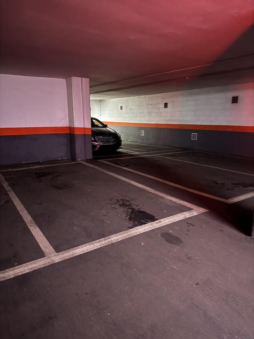 Parking of Garage to rent in  Madrid Capital