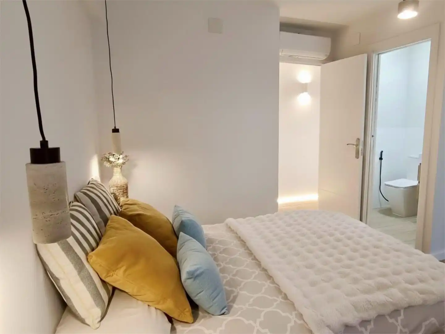 Schlafzimmer von Wohnung zum Verkauf in Vélez-Málaga mit Klimaanlage, Heizung und Schwimmbad
