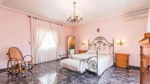 Casa adosada en venta en Peña de las Águilas, Elche / Elx - imagen 2 Foto 2 de Casa adosada en venta en Peña de las Águilas, Elche / Elx