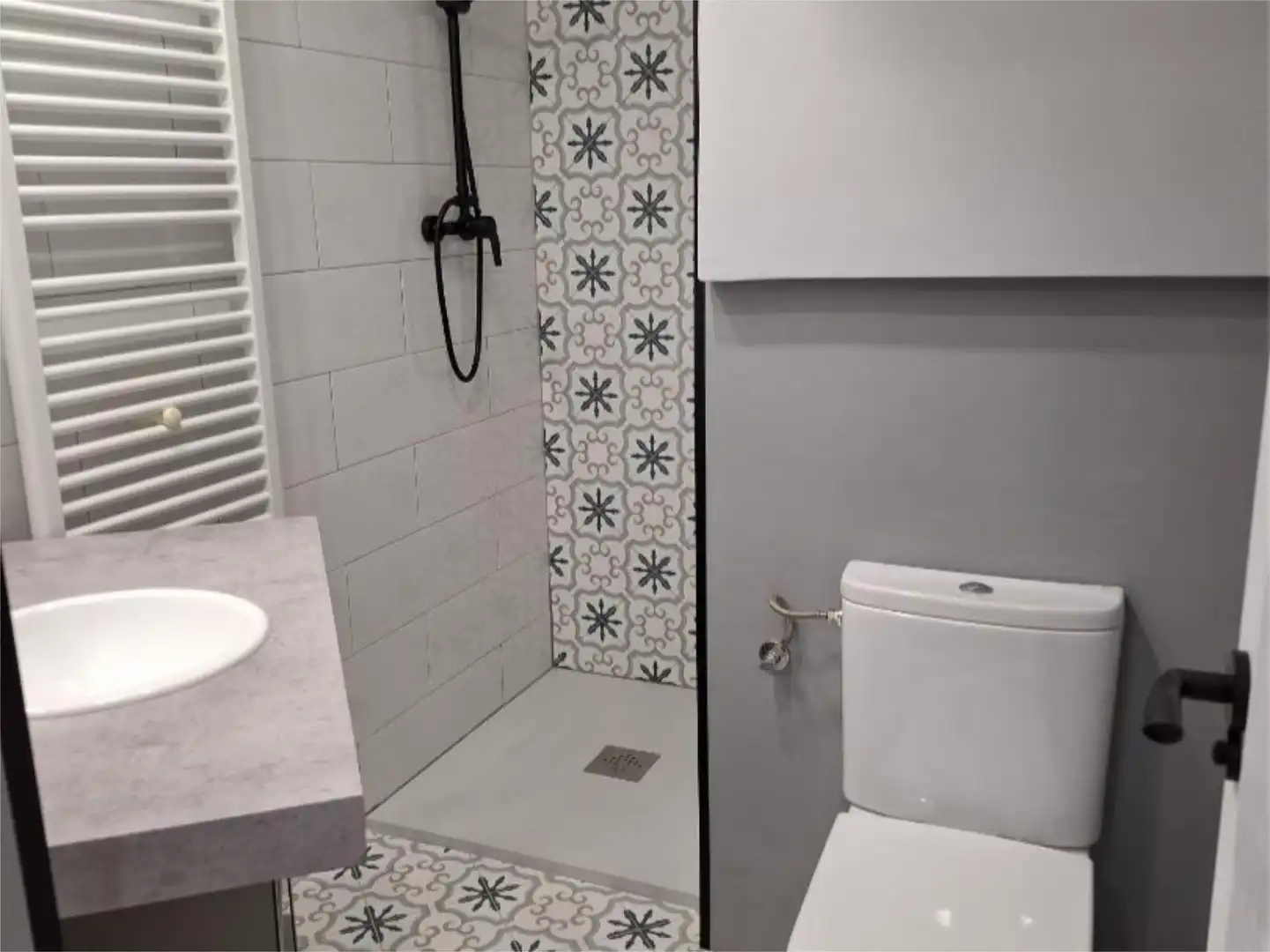 Flat for sale in Calle San Antonio, 56, El Cerro - Carretera de San Rafael Bathroom of Flat for sale in Segovia Capital with Terrace and Balcony