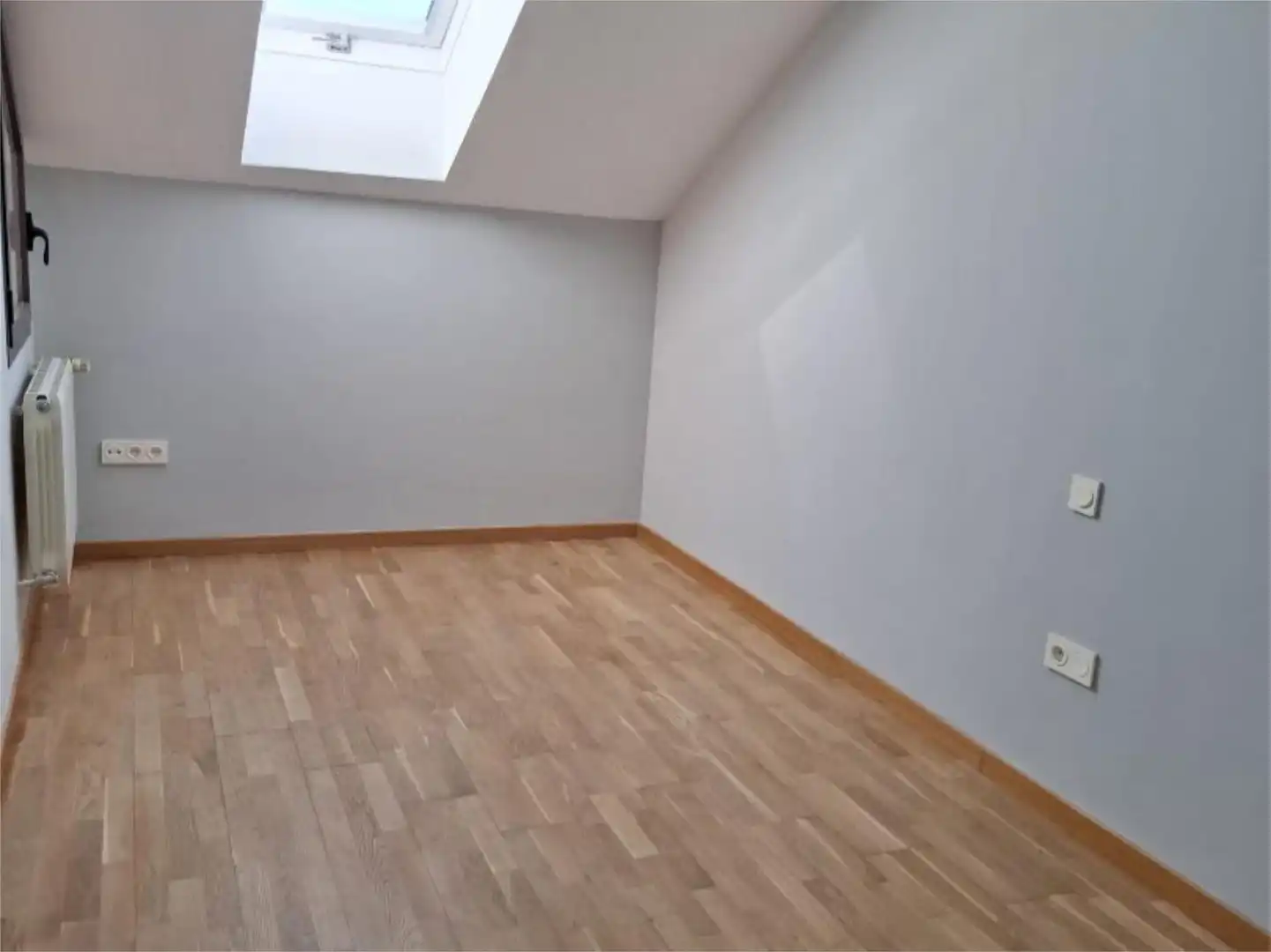 Flat for sale in Calle San Antonio, 56, El Cerro - Carretera de San Rafael Flat for sale in Segovia Capital with Terrace and Balcony
