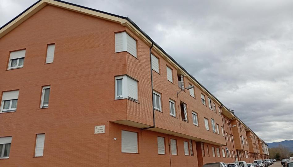 Pis en venda a Calle Camilo José Cela, 48, Cuatro Vientos, León - imatge 1 Foto 1 de Pis en venda a Calle Camilo José Cela, 48, Cuatro Vientos, León