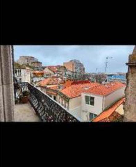 Apartamento de alquiler en Casco Vello, Pontevedra - imagen 1 Foto 1 de Apartamento de alquiler en Casco Vello, Pontevedra