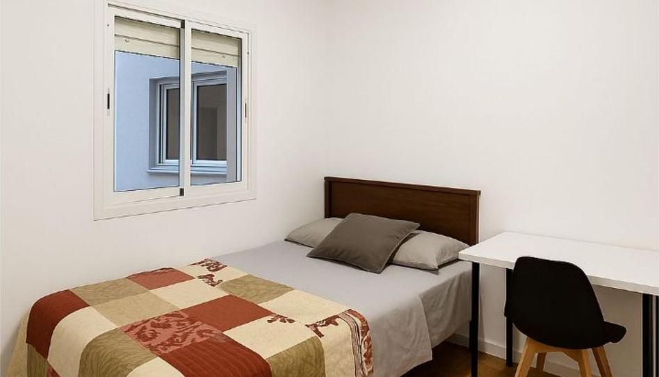 Flat to share in Calle del Atlético de Madrid, 35, Puerta Bonita, Madrid - image 1 Photo 1 of Flat to share in Calle del Atlético de Madrid, 35, Puerta Bonita, Madrid