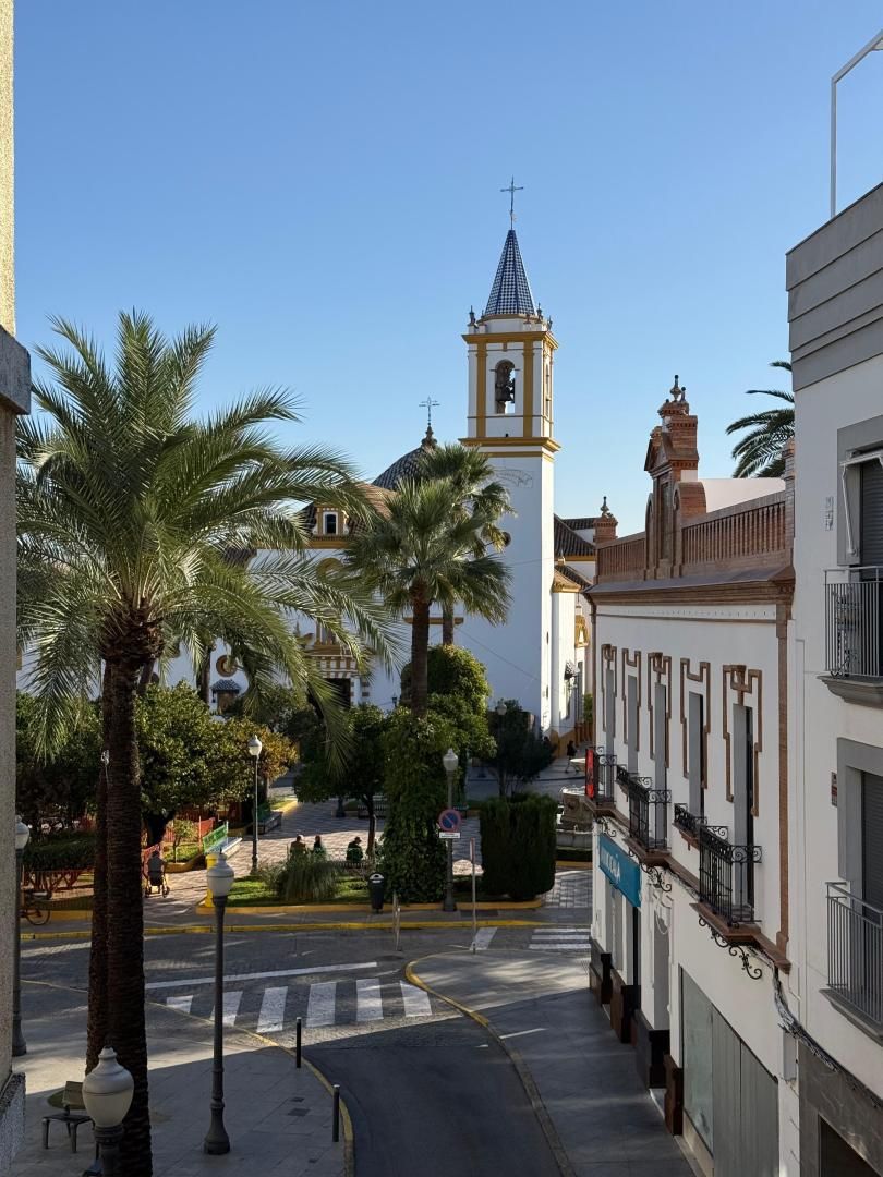 Pis en venda a Calle Santa María Magdalena, 2, Arenal - La Pólvora Vista exterior de Pis en venda en Dos Hermanas amb Balcó