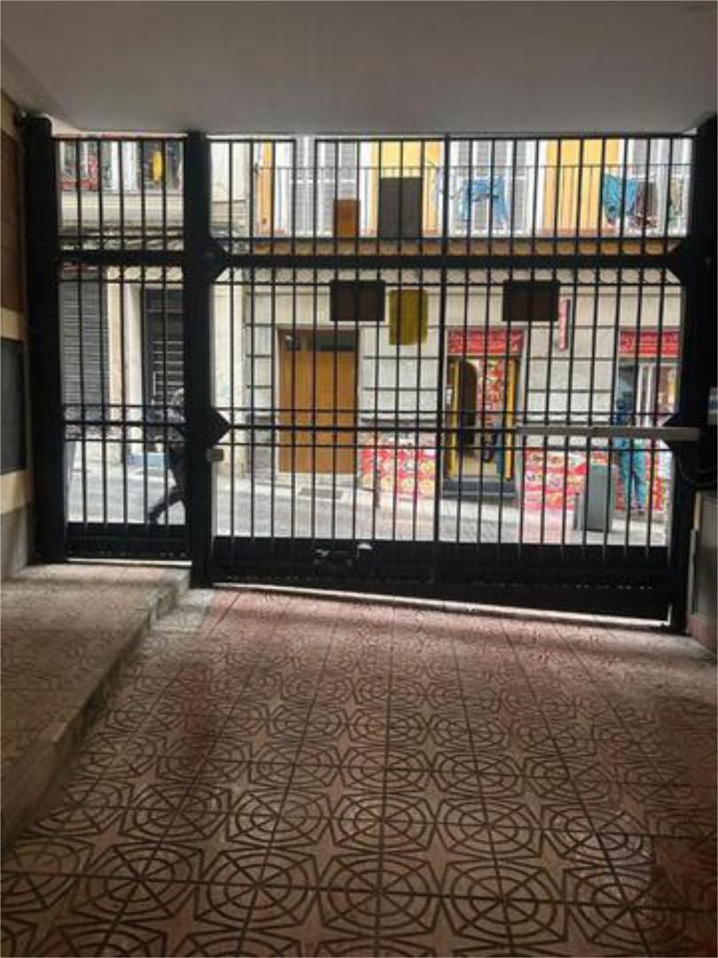 Vista exterior de Garaje de alquiler en  Madrid Capital