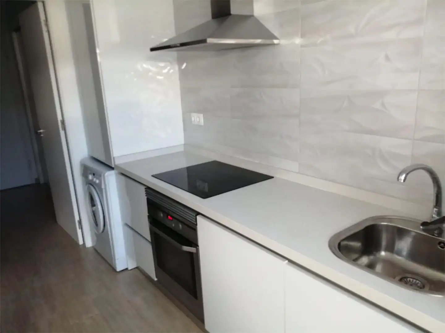Wohnung zur Miete in Carrer de Creta, 80, Monte y Mar Küche von Wohnung zur Miete in Santa Pola mit Klimaanlage, Heizung und Privatgarten