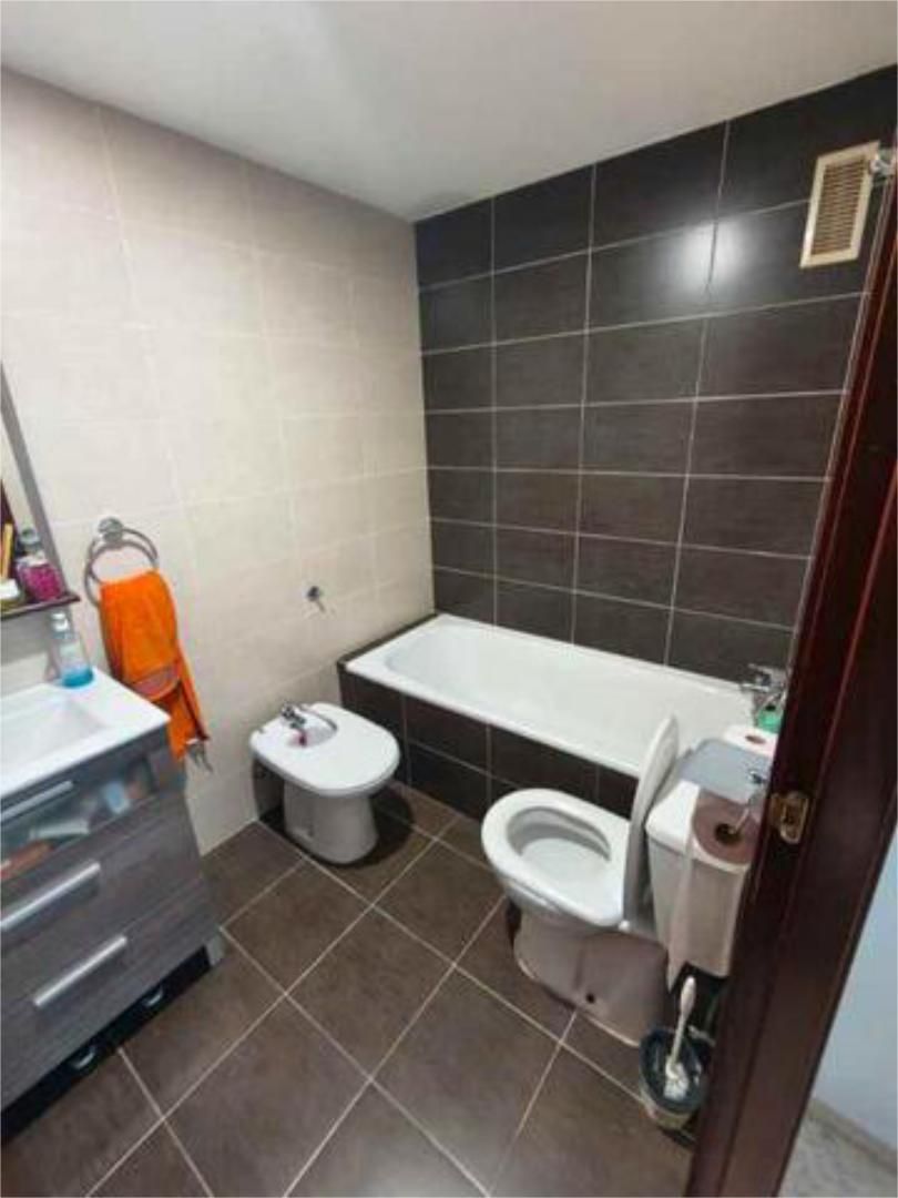 Piso en venta en Sotolivar - Mas del Rosari Baño de Piso en venta en Paterna con Terraza