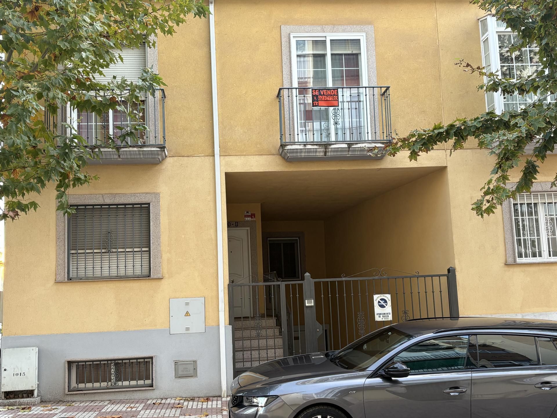 Vista exterior de Casa o chalet en venta en Bailén con Aire acondicionado, Calefacción y Jardín privado