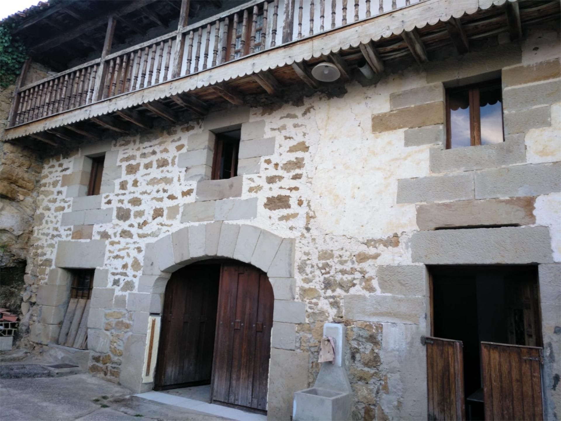 Piso en venta en Calle Barrio el Val, 16, Valle de Zamanzas Vista exterior de Piso en venta en Valle de Zamanzas con Calefacción, Jardín privado y Trastero