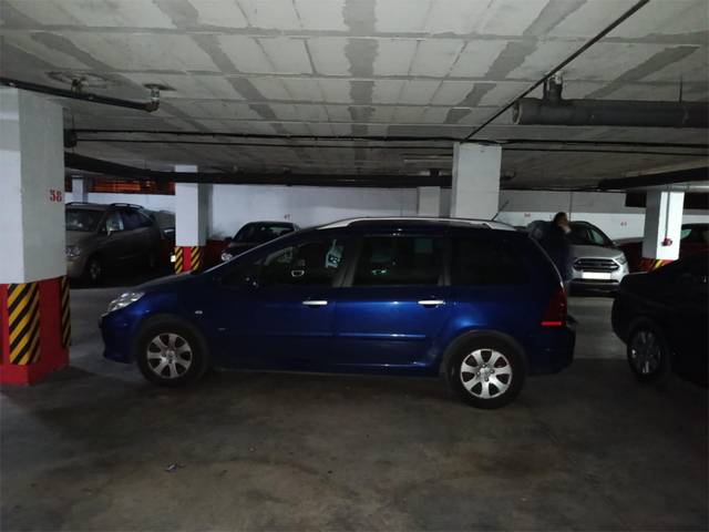 Garaje en Venta en Calle Atanasio Barrón, 15 en La Calzada - La Florida