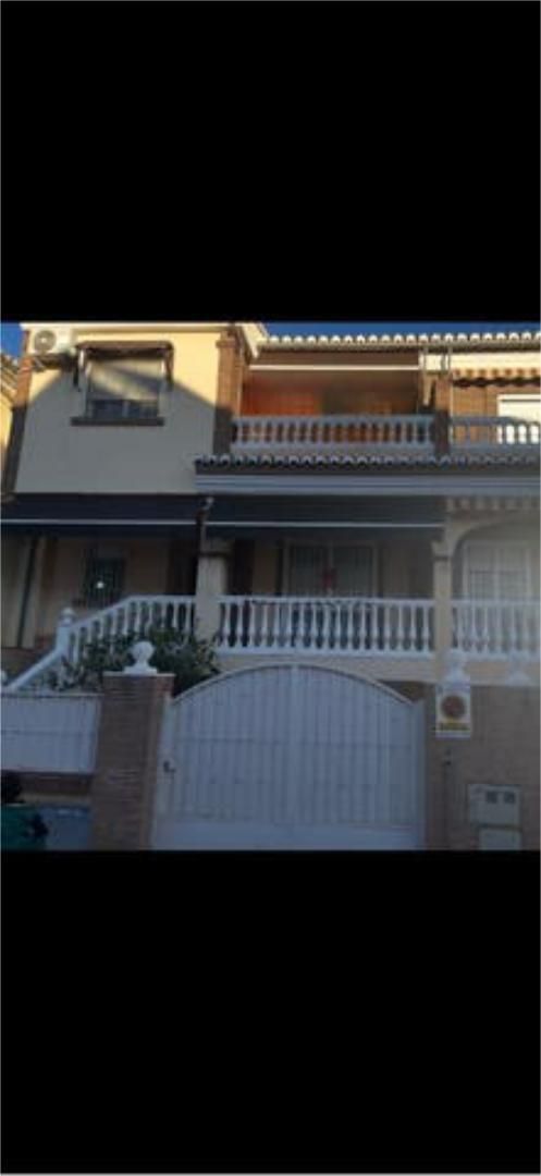 Exterior view of House or chalet for sale in Churriana de la Vega  with Terrace