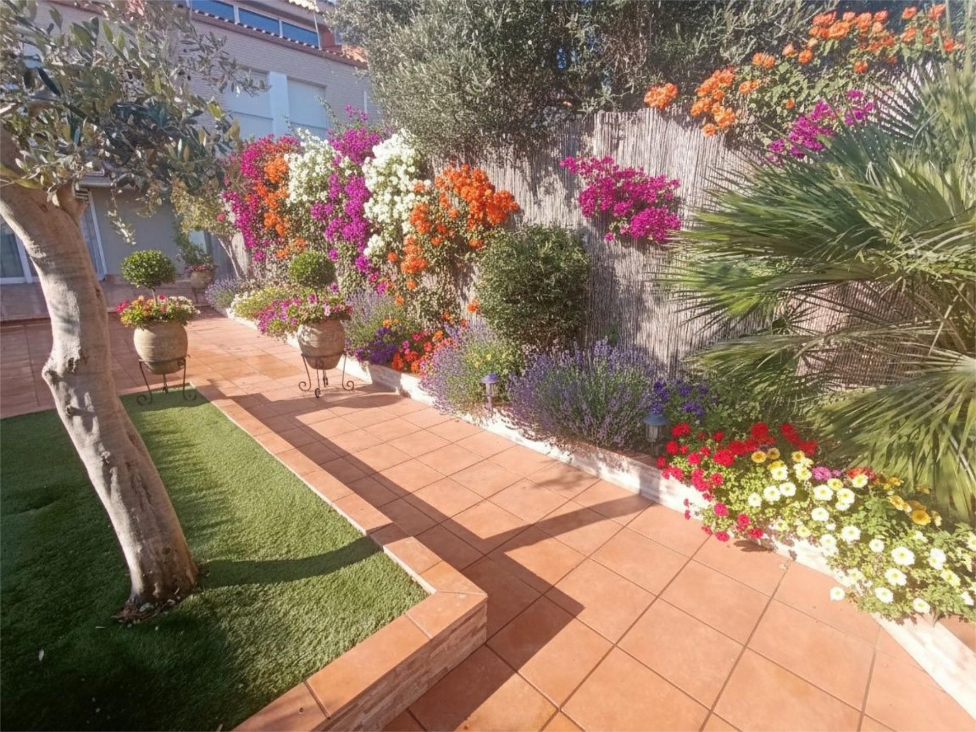 Flat for sale in Les Comes Terrace of Flat for sale in Igualada with Air Conditioner and Terrace