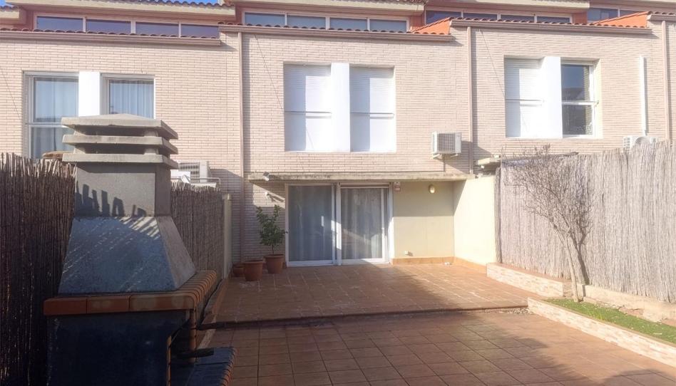 Casa adosada en venda a Les Comes, Igualada - imatge 1 Foto 1 de Casa adosada en venda a Les Comes, Igualada